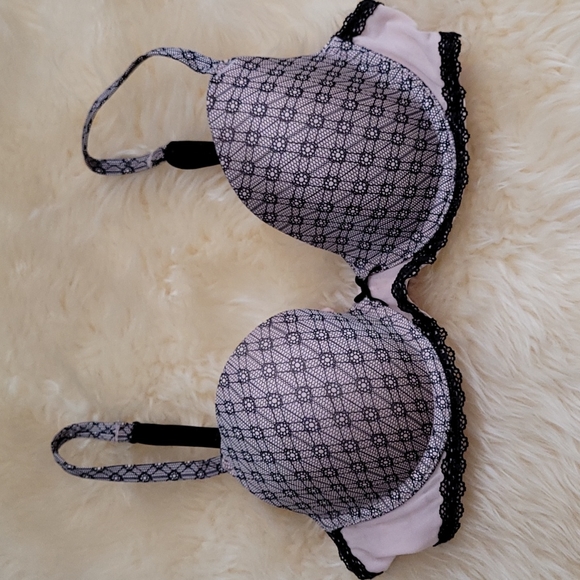 WACOAL | B.tempt'd Lacy Underwire Bra Bundle - 32C - Picture 10 of 14